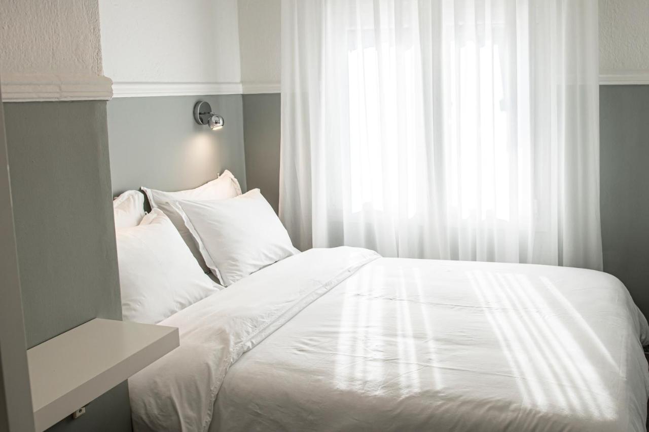 Veria Suite Bagian luar foto